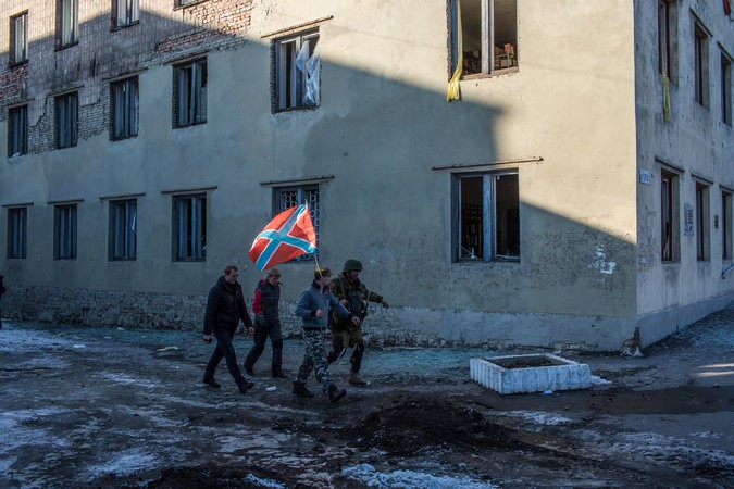 Ukraine Contact Group delays ceasefire talks - ảnh 1